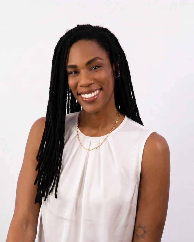 Portrait of Mya Williams